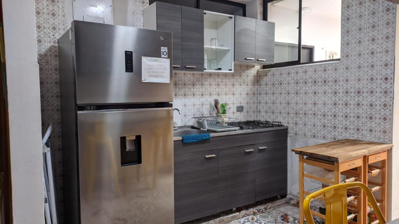 Casa Tuvia Parque Hostal