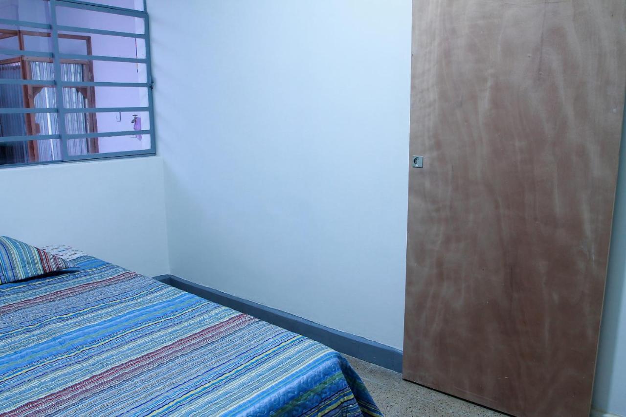 Casa Tuvia Parque Hostal